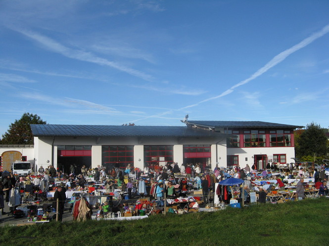 Flohmarkt Flohmarkt