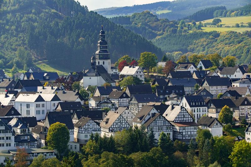 Wandern - Pilgern in Hallenberg.jpg Wandern - Pilgern in Hallenberg.jpg