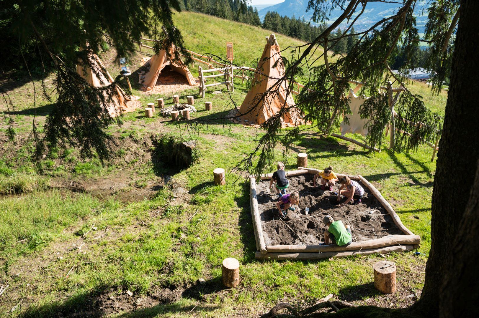 Das Steinzeitdorf in Bolsterlang im Allgäu Das Steinzeitdorf in Bolsterlang im Allgäu