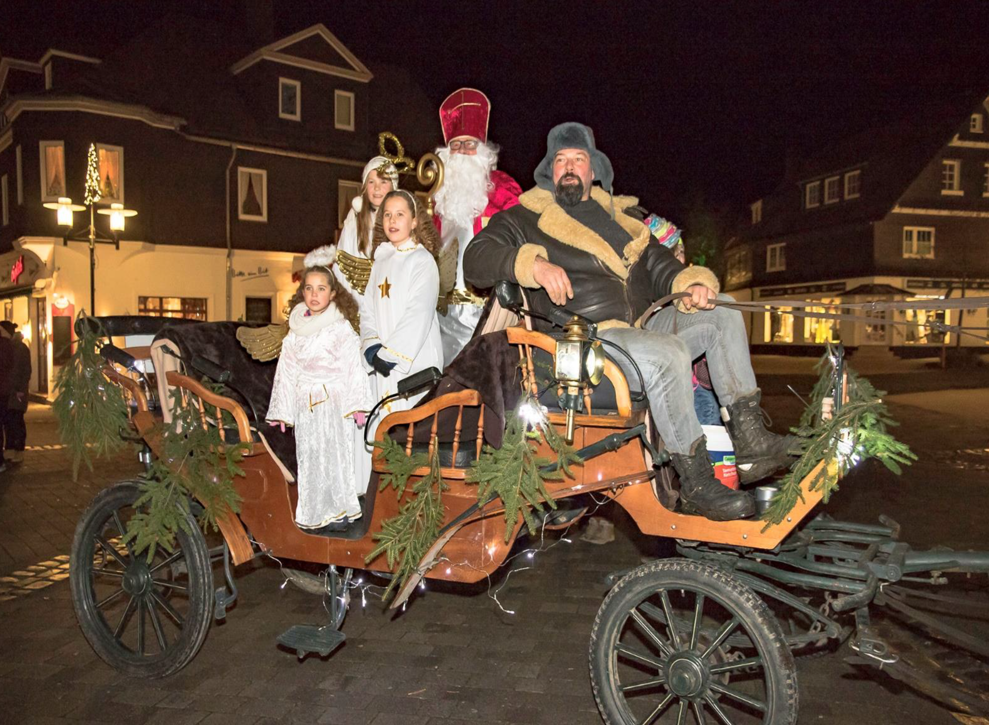 Der Nikolaus und seinen Engel-Jörg - 2025.png