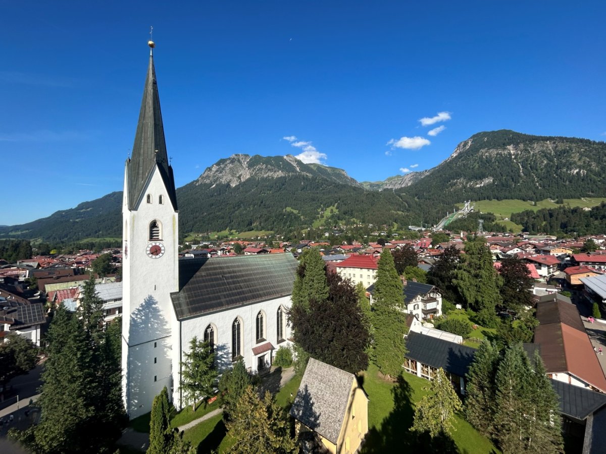 Oberstdorf Pfarrkirche Luftaufnahme-3