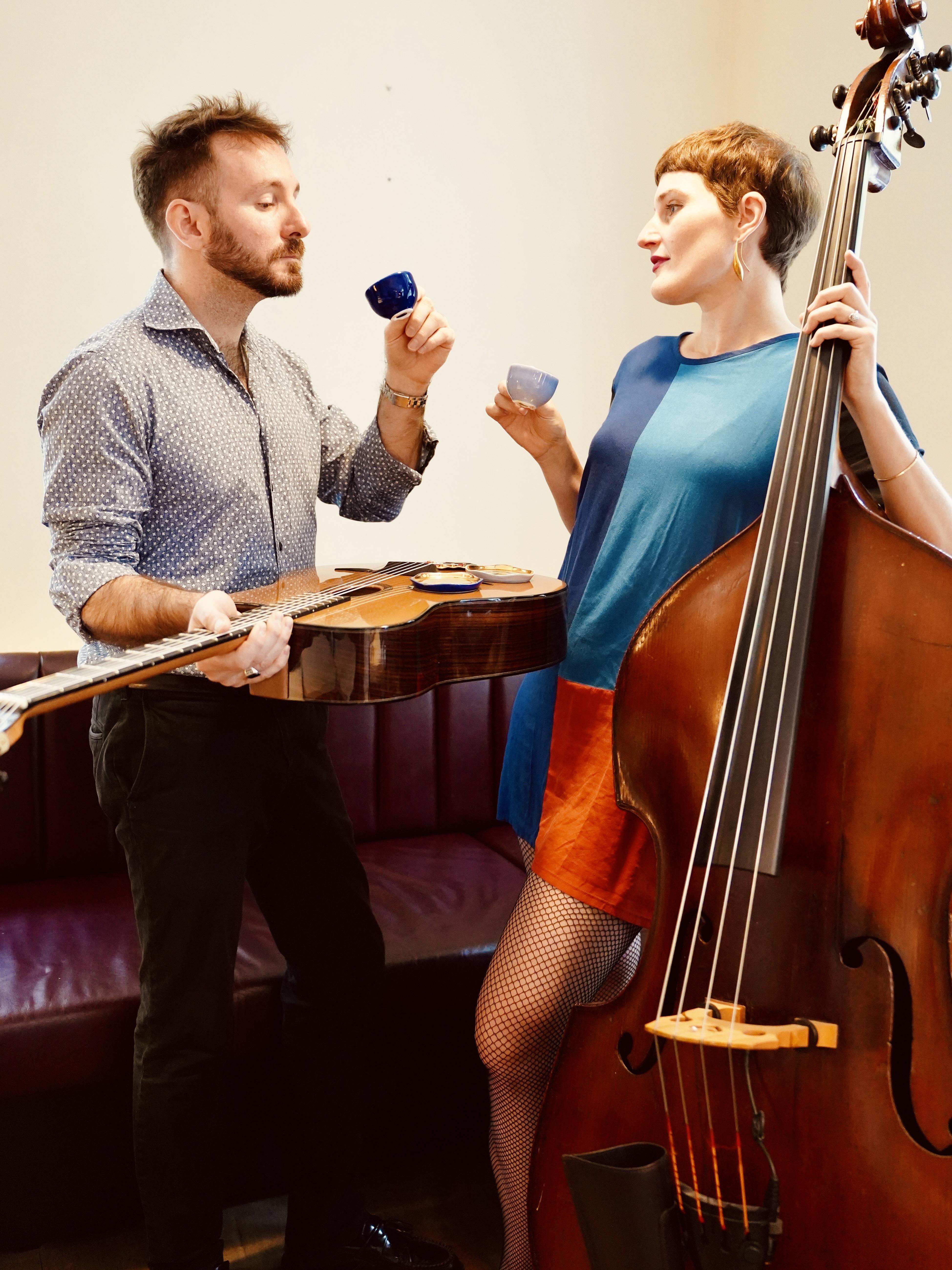 Die Leute schauen schon_Antonia Dering & Giangiaco