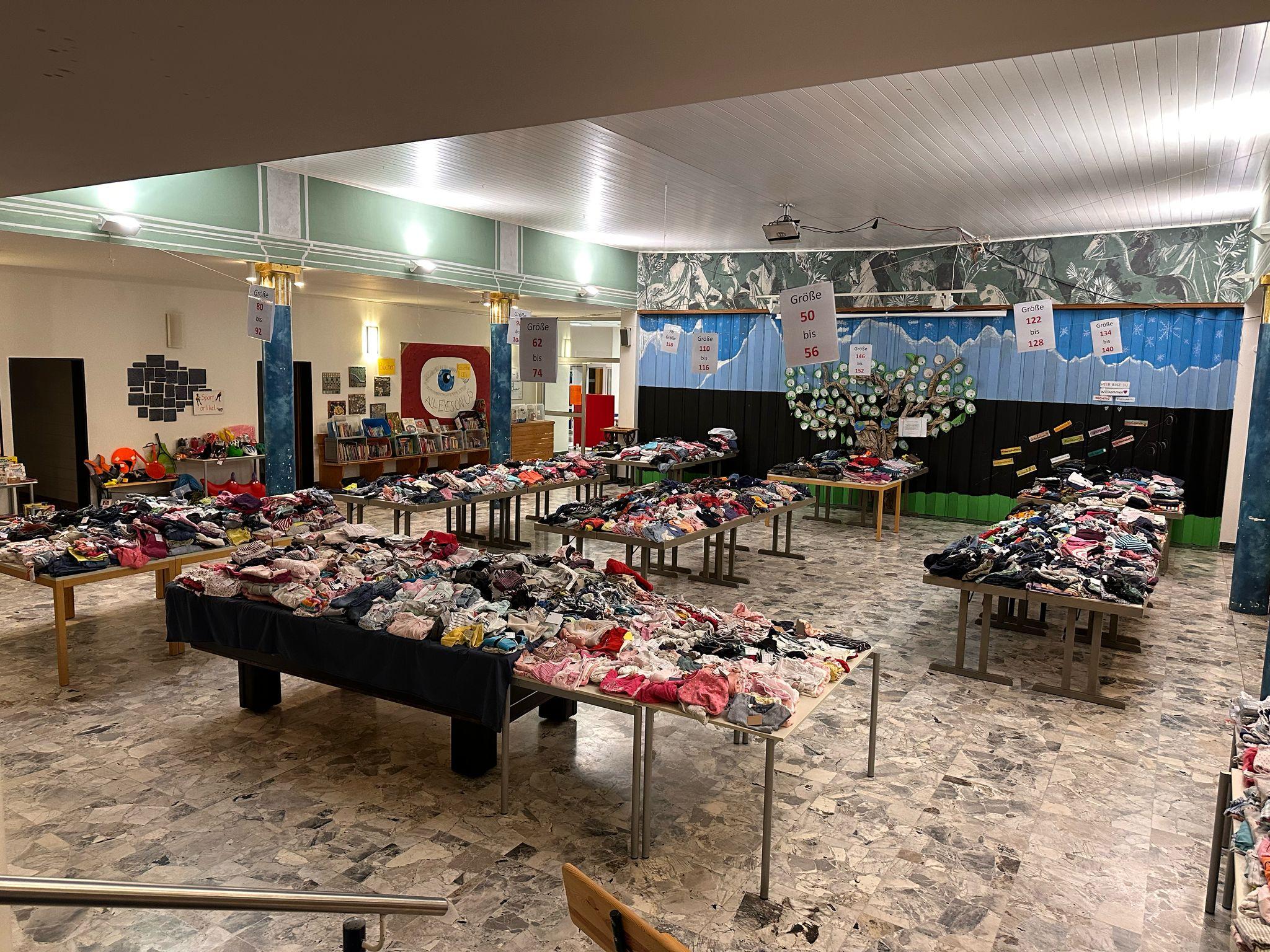 Kinderkleidermarkt für Frühjahr und Sommer