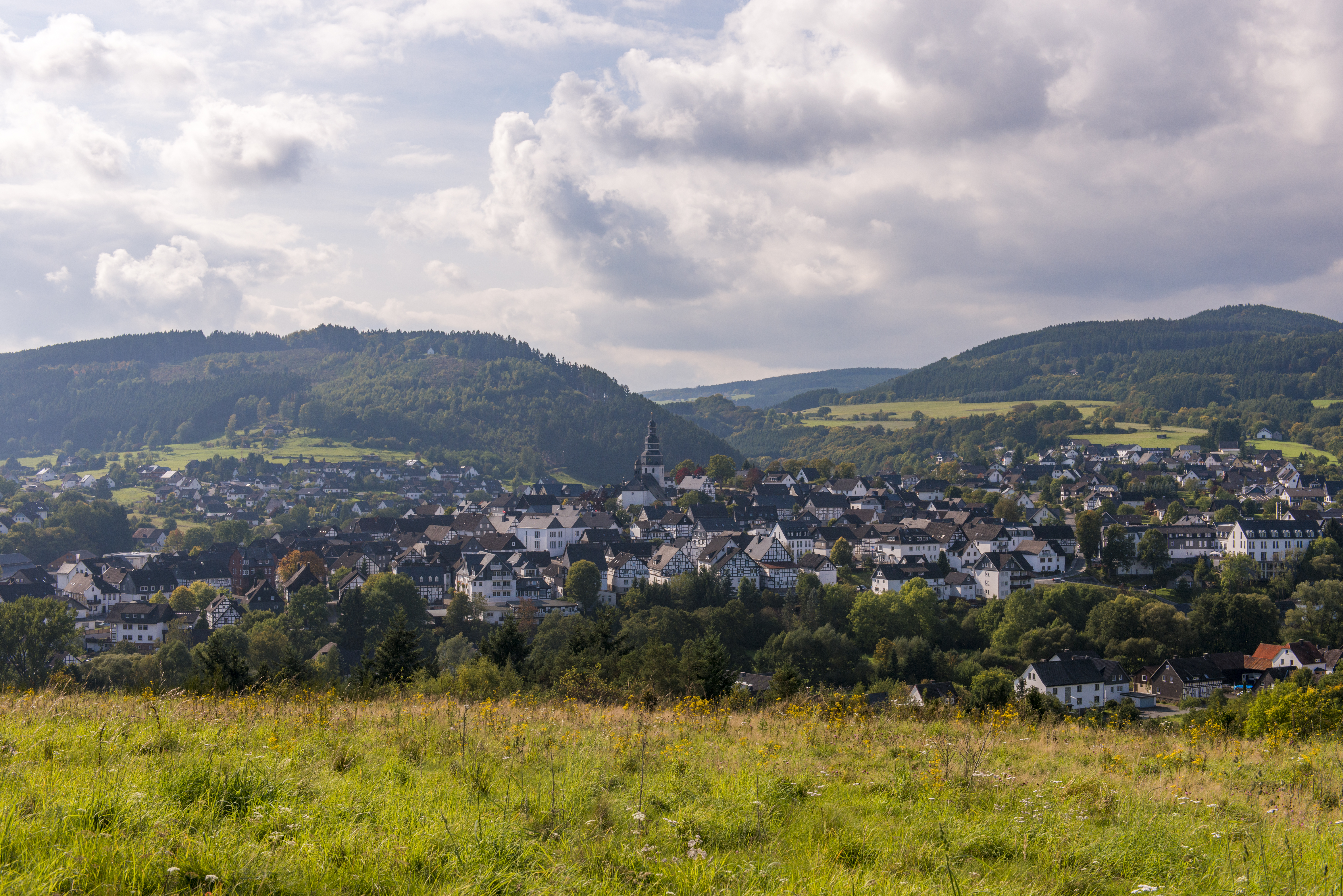 FerienweltWinterberg_2017_HallenbergÜbersicht Aussicht Ortsbild Landschaft_Herbst_Klaus-Peter Kappest (4).jpg