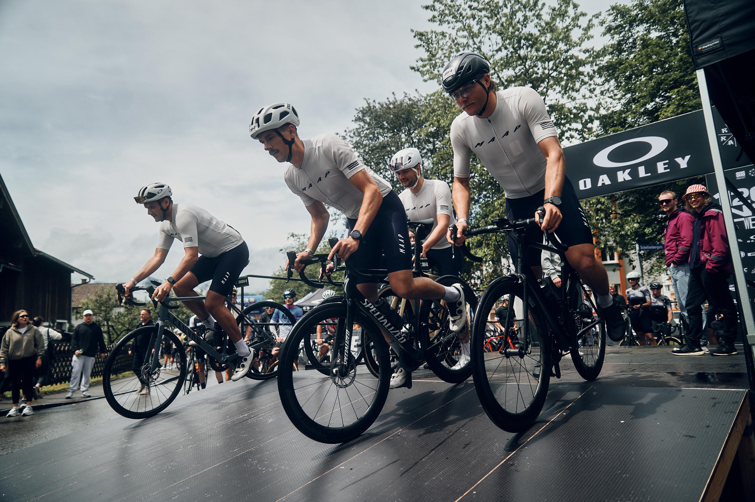 RAD RACE Start