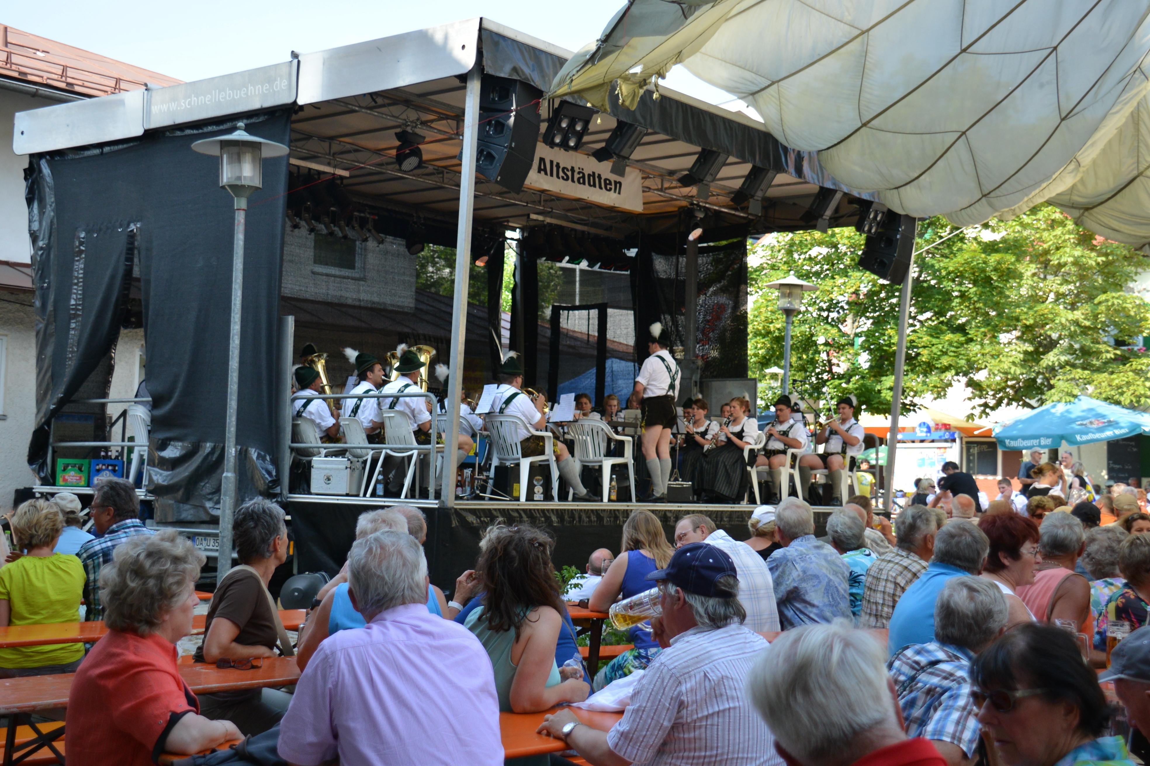 Auftritt der Musikkapelle Altstädten