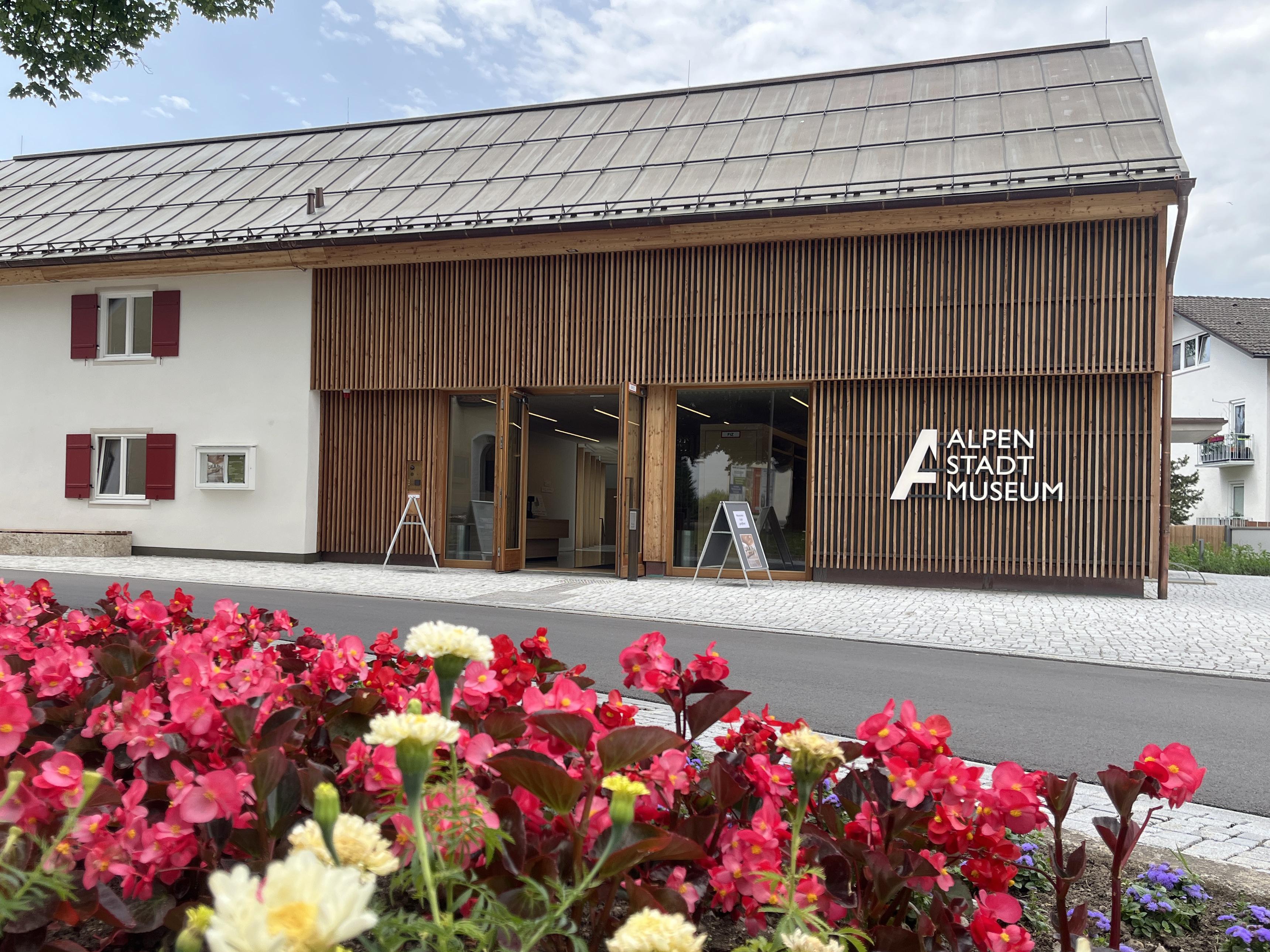 Außenansicht - AlpenStadtMuseum