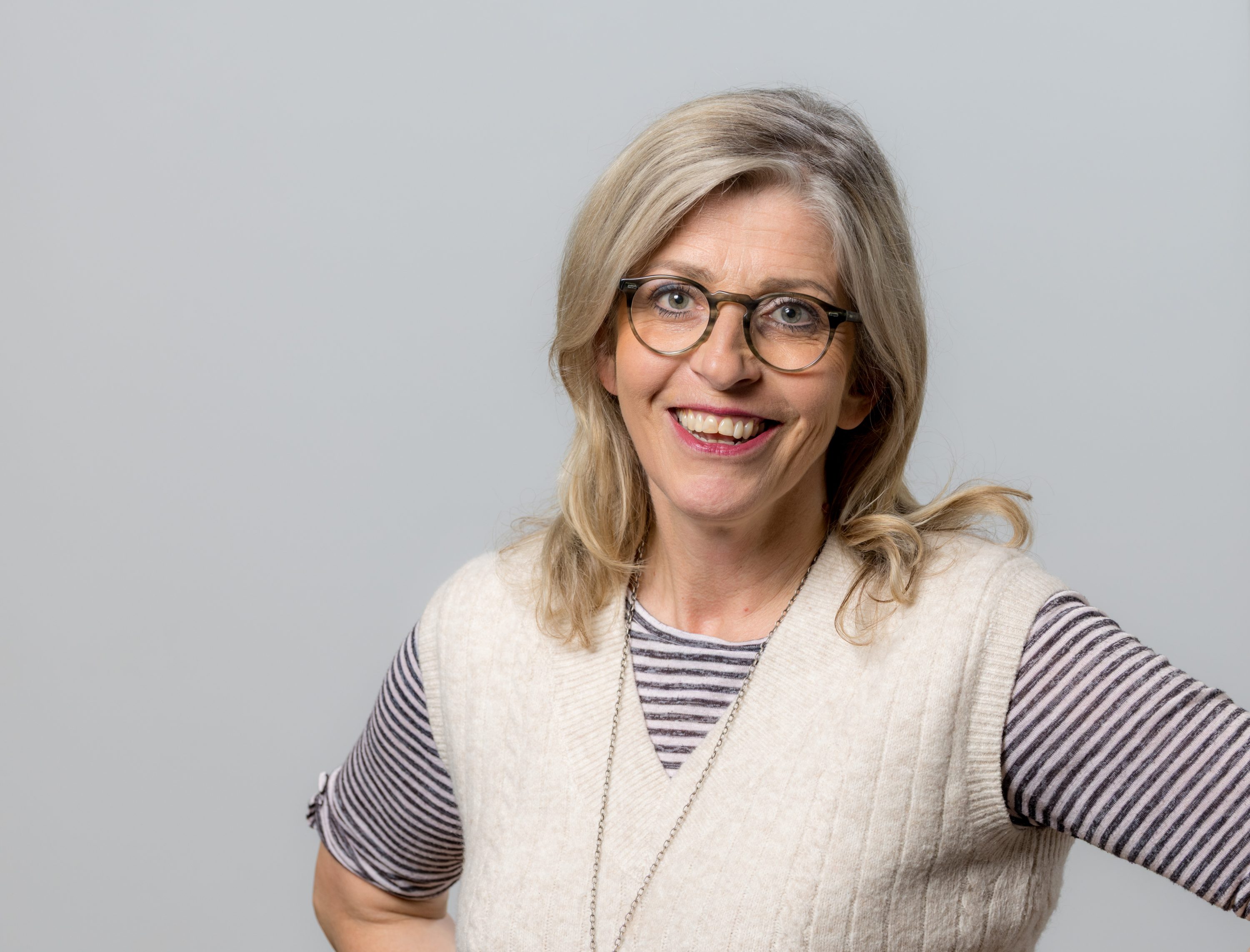 Dr.-Beatrix-Hausser-Foto-Hausser.jpg Dr.-Beatrix-Hausser-Foto-Hausser.jpg