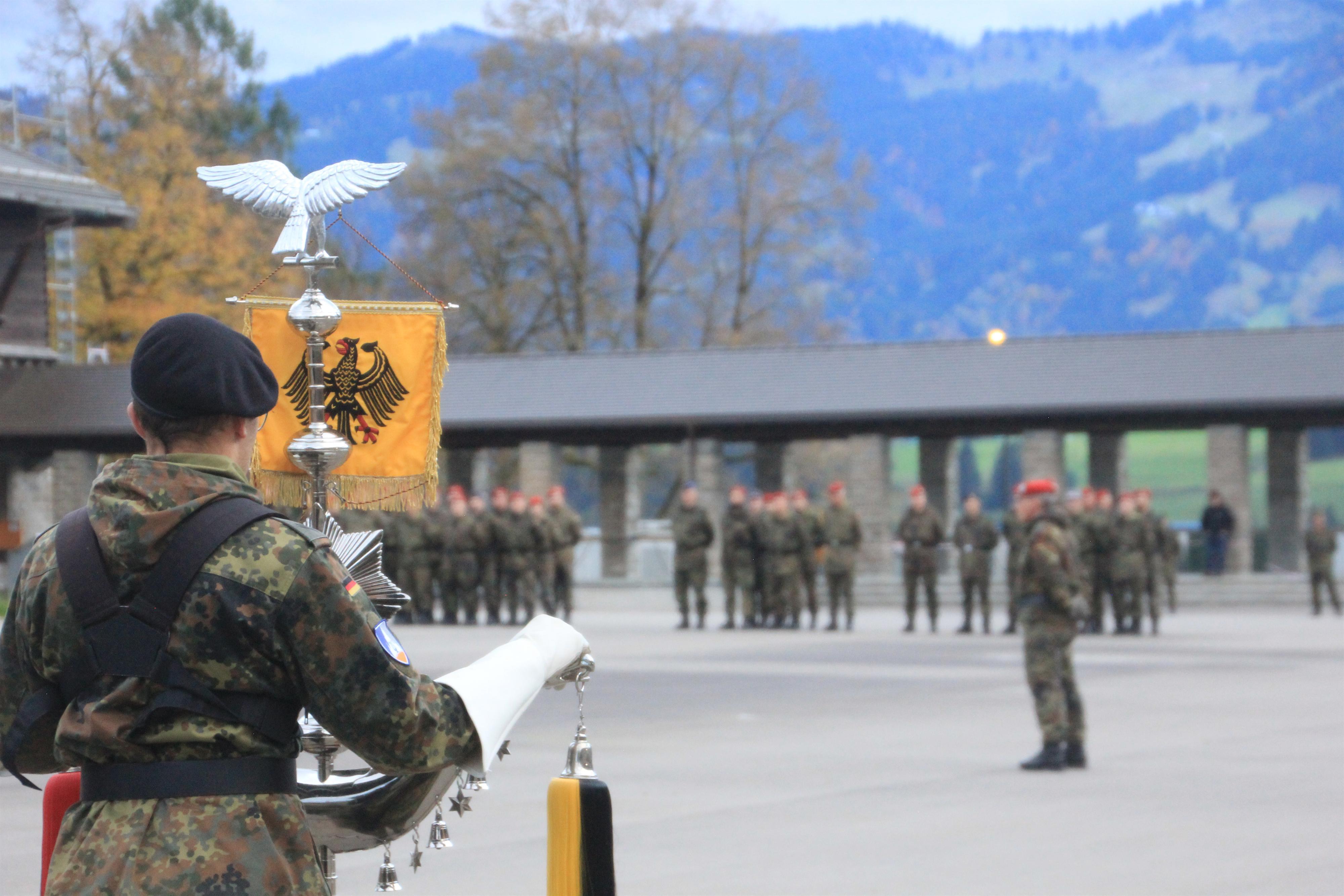Feierliches Gelöbnis