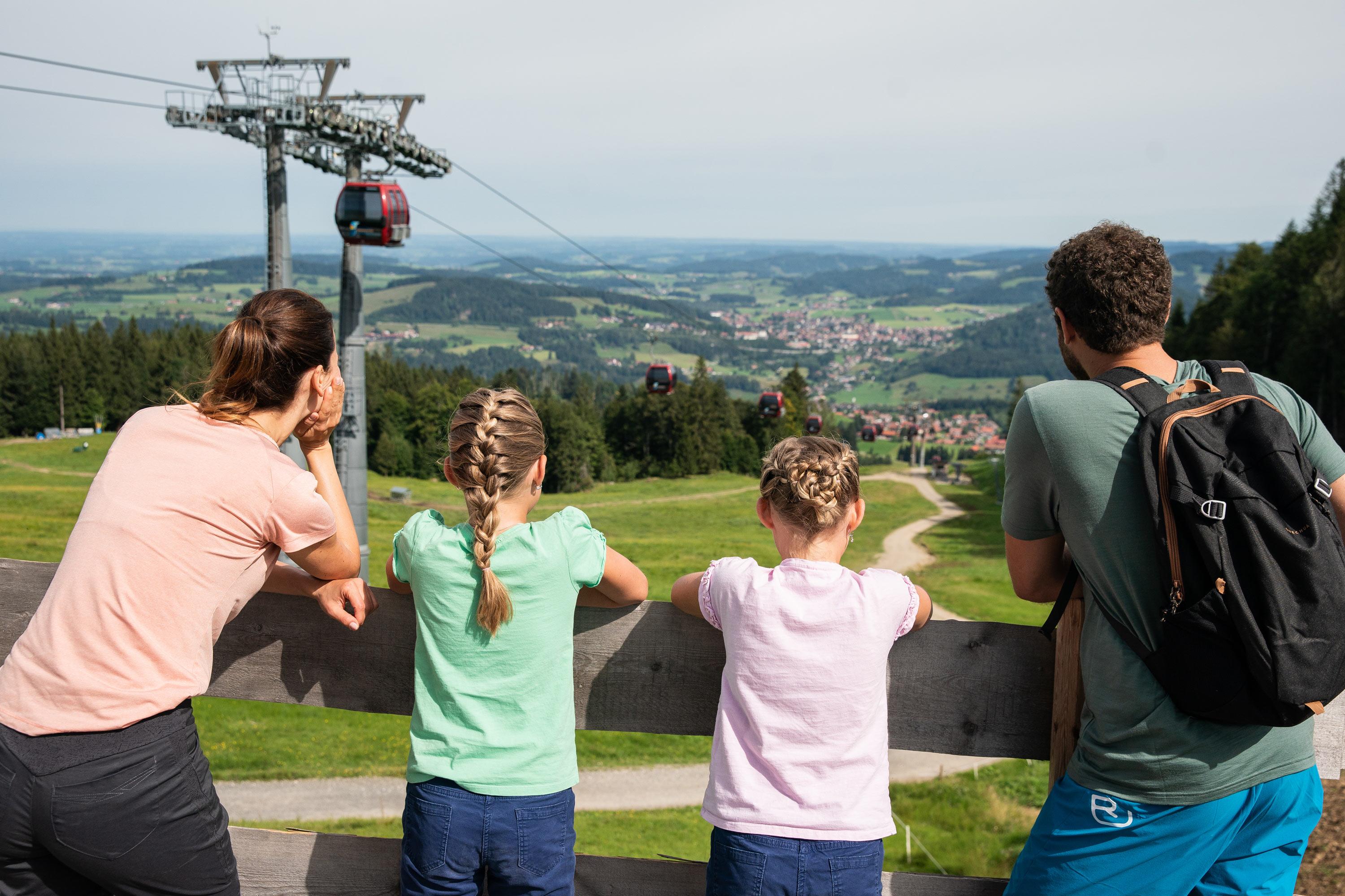 Familienwanderung mit Salbenherstellung Familienwanderung mit Salbenherstellung
