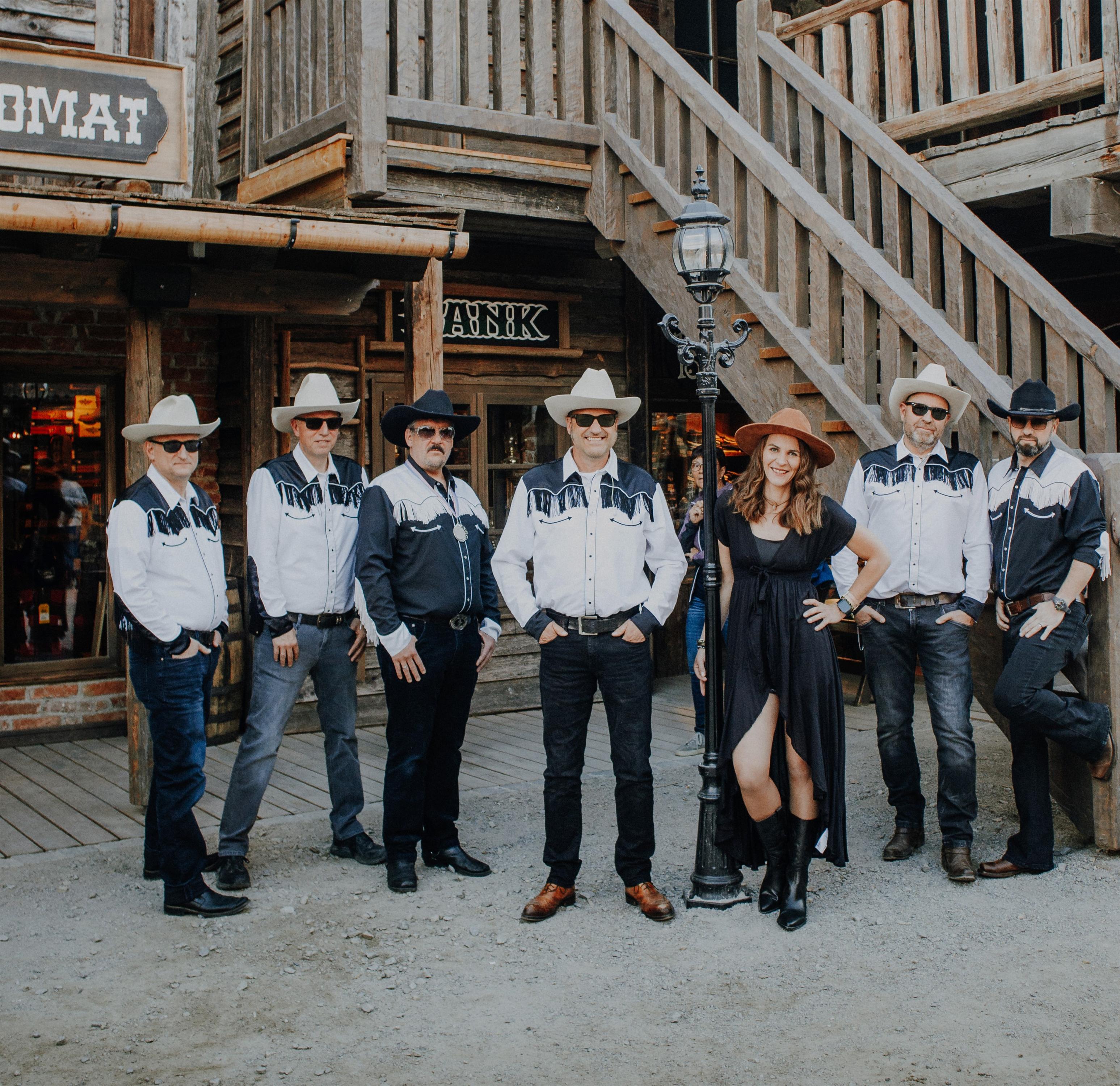 Dixi Cash & The die raw riders