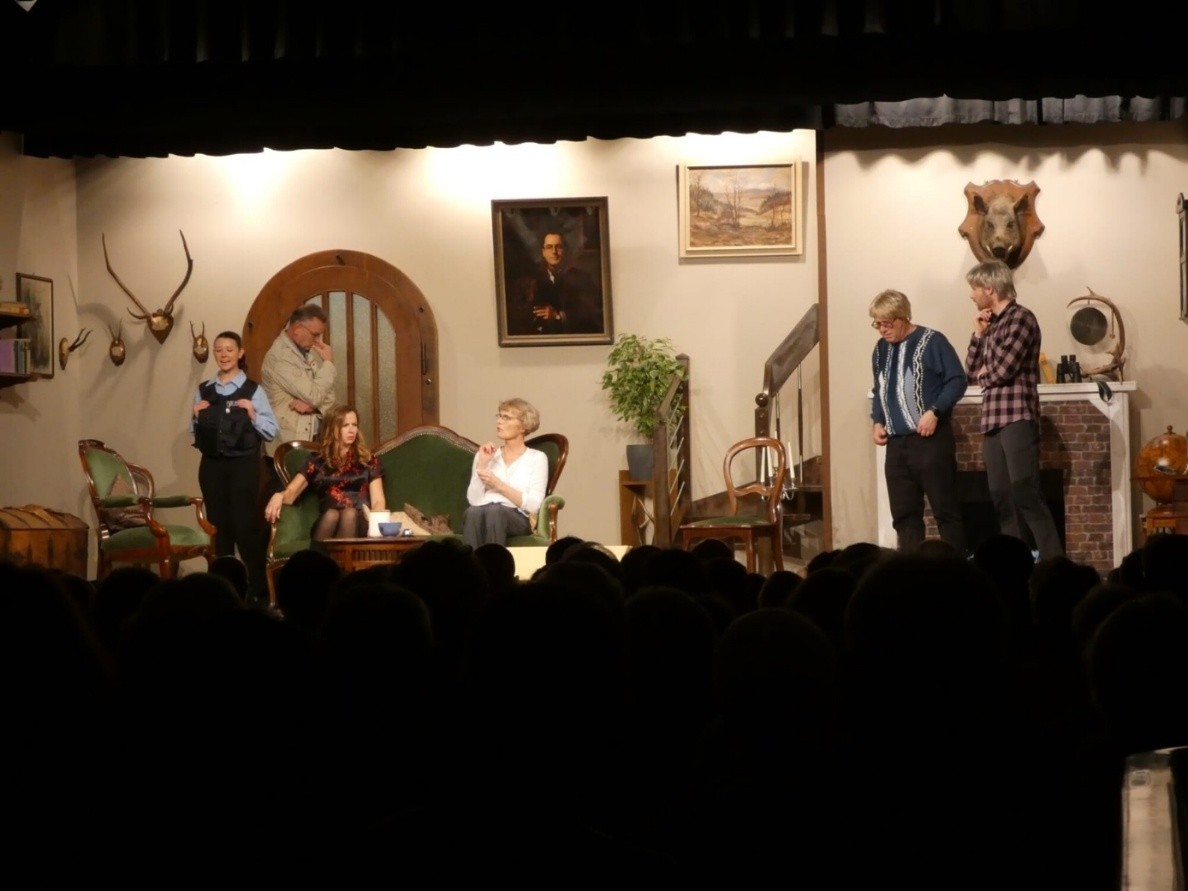 Theateraufführung Niedersfeld.jpg