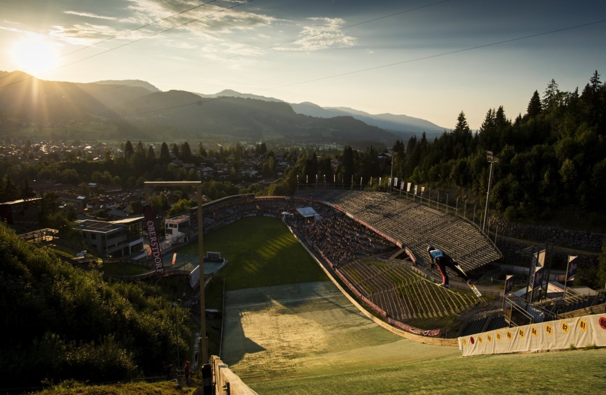 Skispringen im Sommer