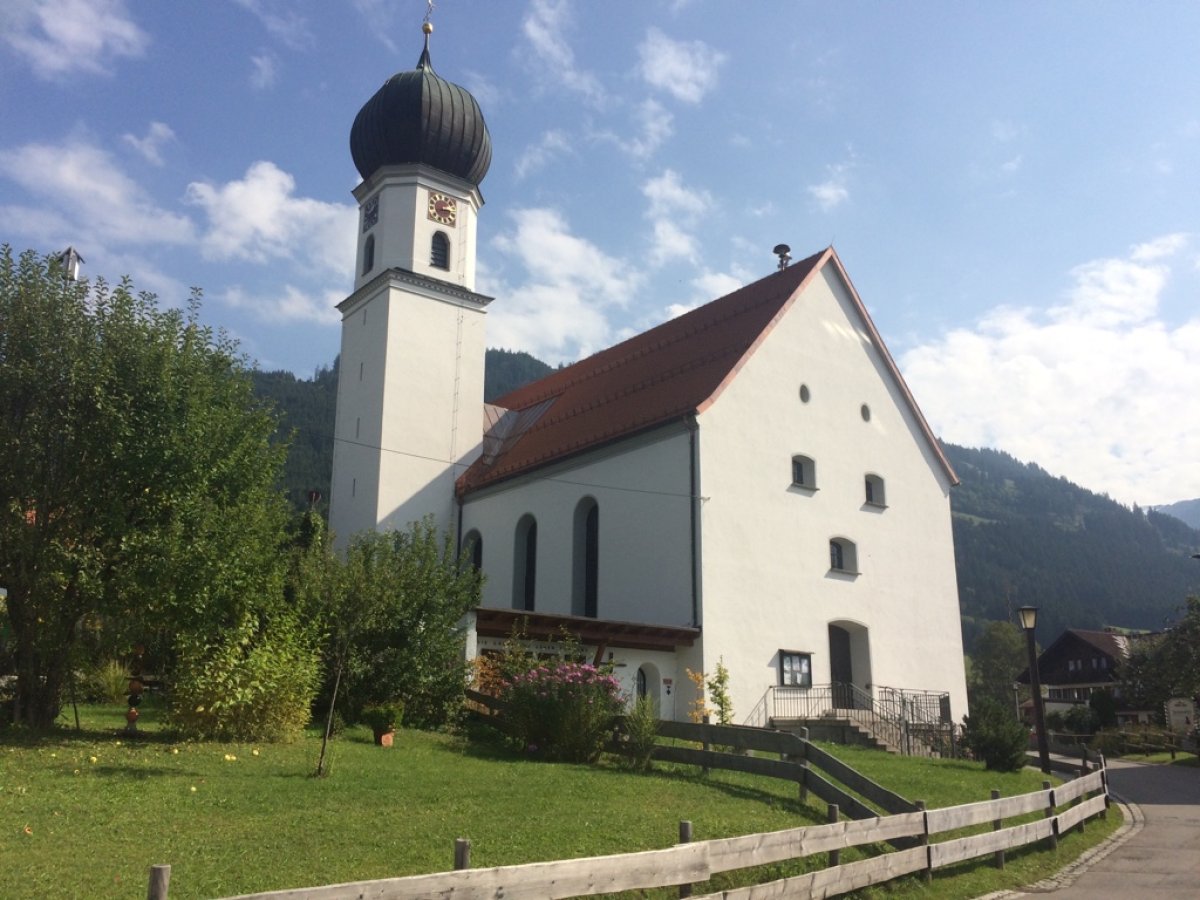 Pfarrkirche Schöllang neu
