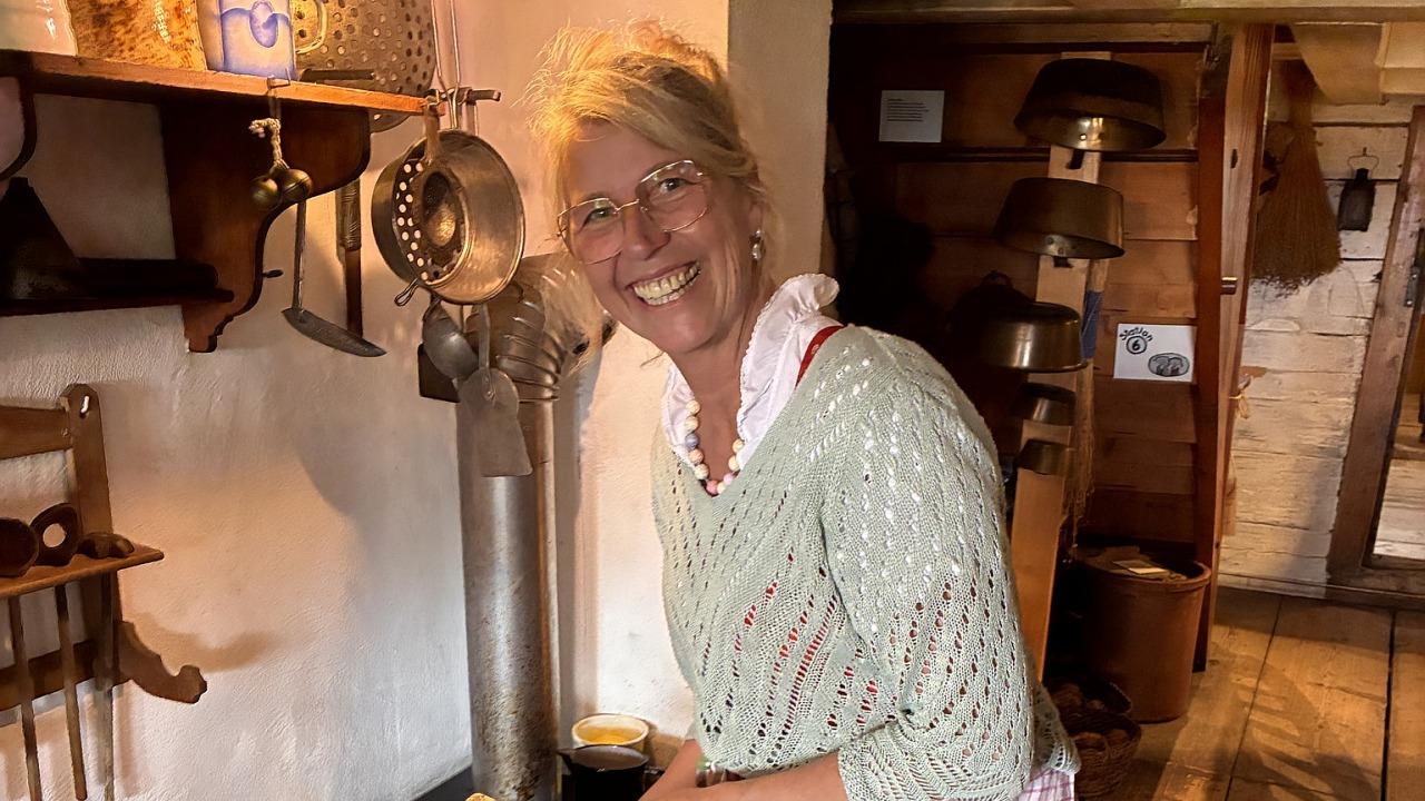 Rosi kocht am Herd Rosi kocht am Herd