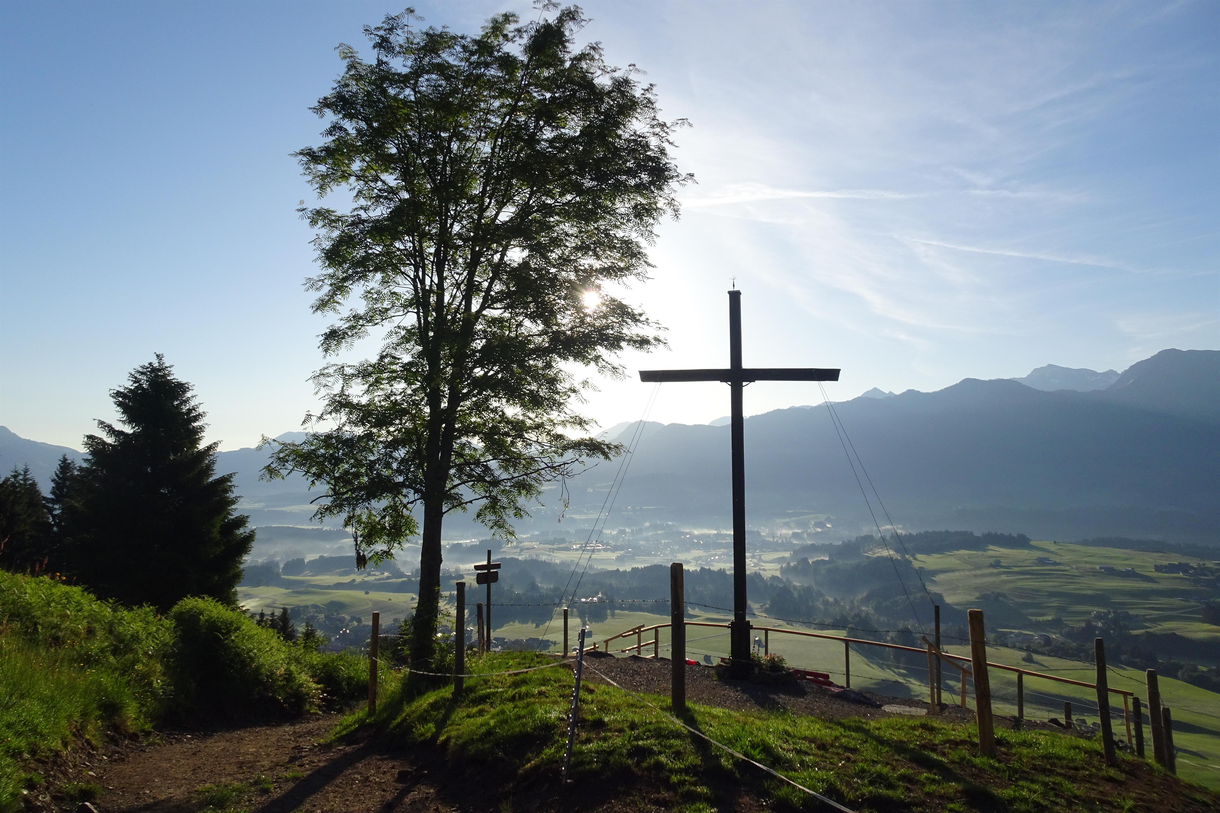 Veranstaltungsort ist das Sonderdorfer Kreuz Veranstaltungsort ist das Sonderdorfer Kreuz