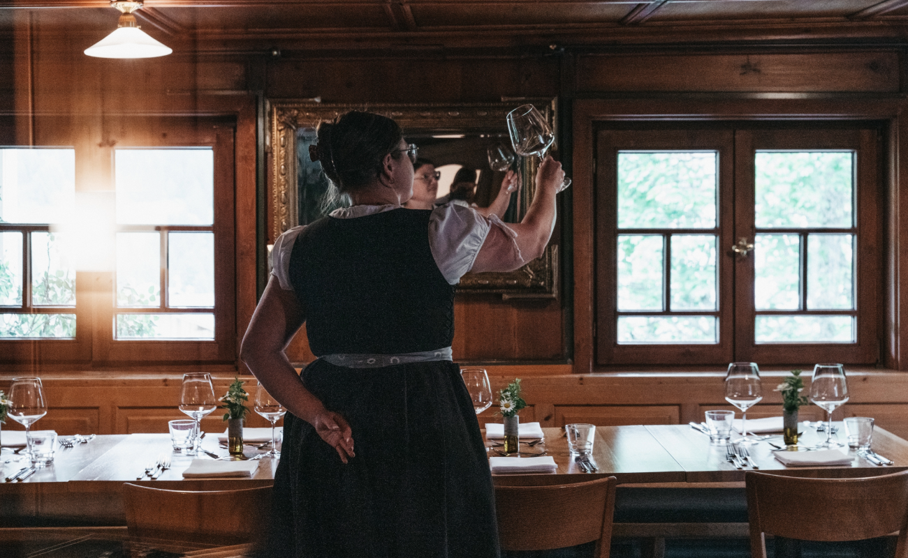 Winzer zu Tisch (2) | Naturhotel Chesa Valisa