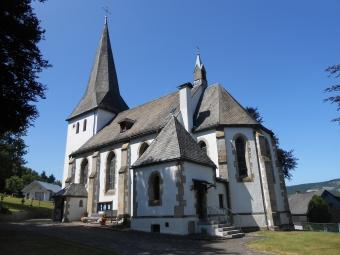 Kirche St. Lambertus Grönebach.jpg