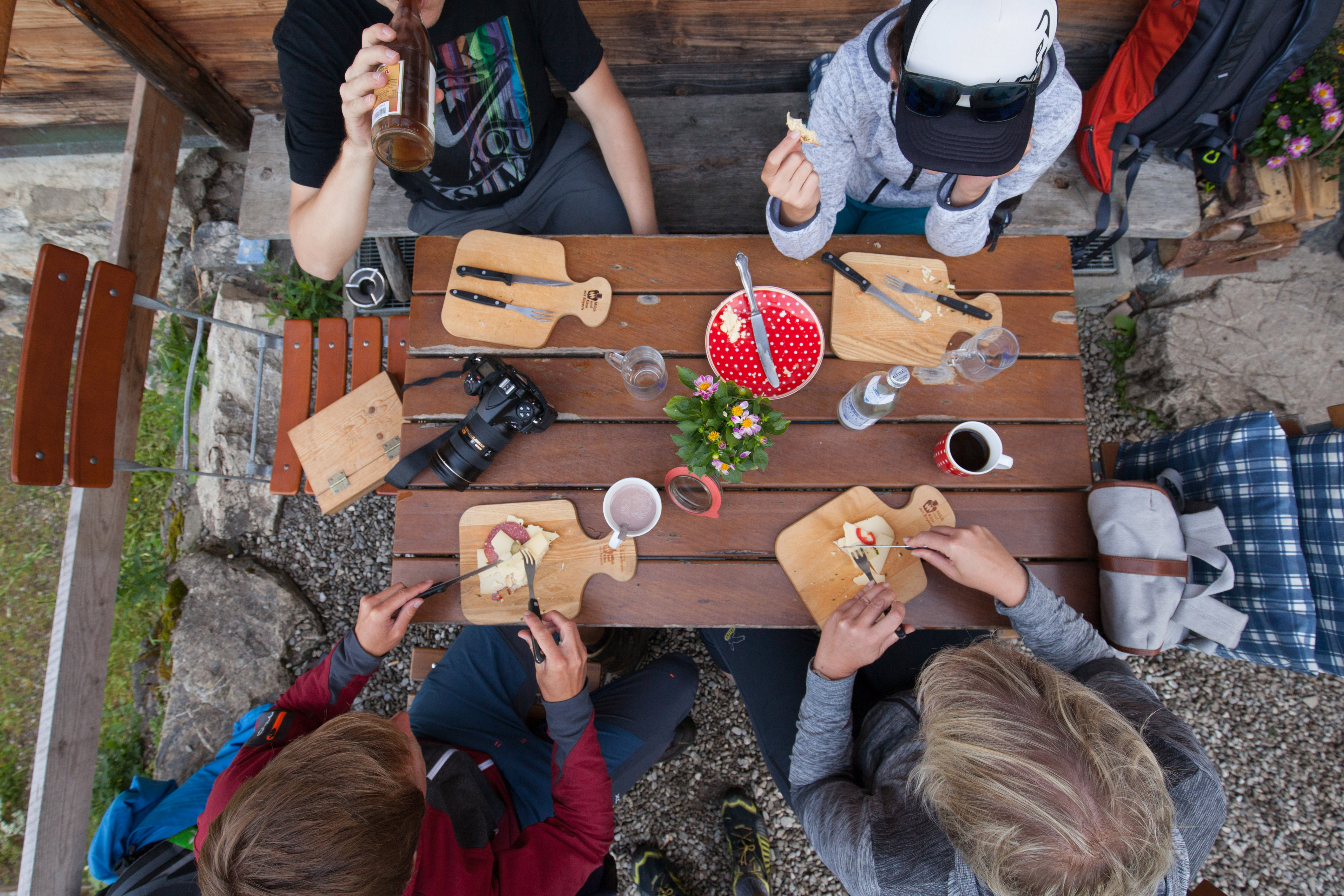 Brotzeit_auf_der_Dietersbachalpe .jpg