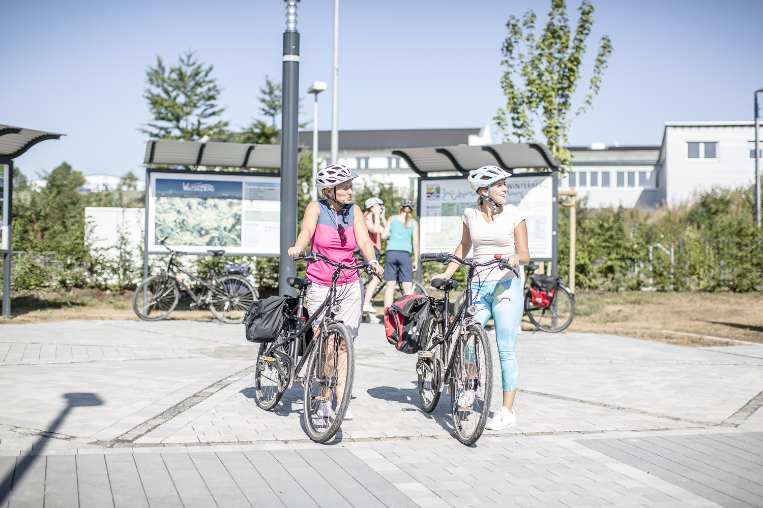 625990828.jpg 625990828.jpg